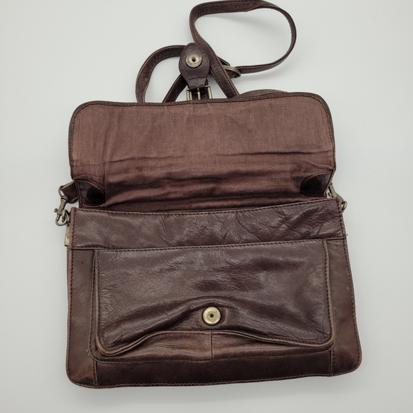 WILSONS LEATHER | genuine leather messenger style crossbody top handle purse - Picture 2 of 11